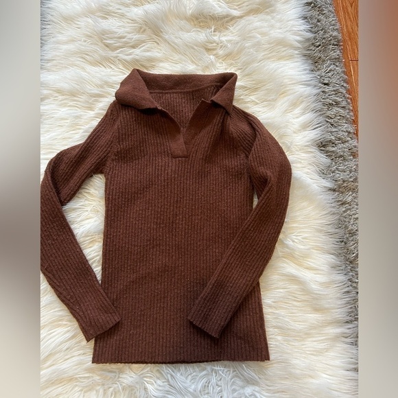 Brown long sleeve - Picture 1 of 1